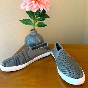 Canvas Flats Size 10